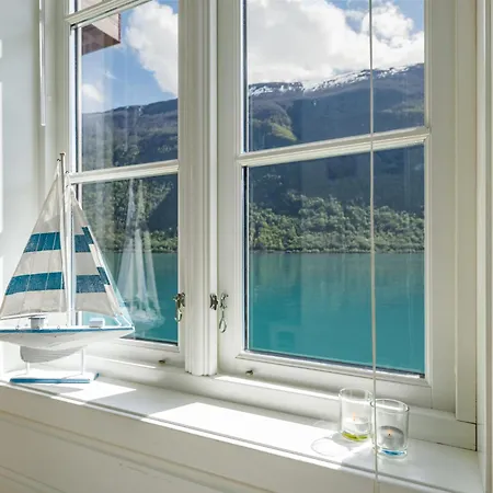 Apartment Fagerdalsnipi By Interhome Arnefjord