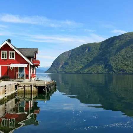 Fagerdalsnipi By Interhome 公寓